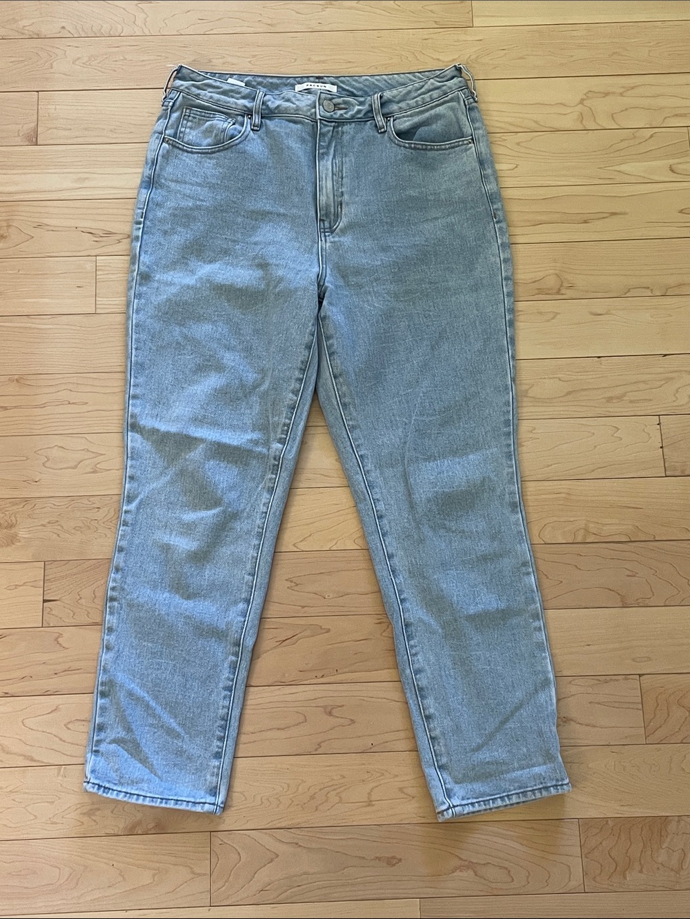 PacSun Light Blue Straight Leg Women’s Jeans Mom Jeans size 30